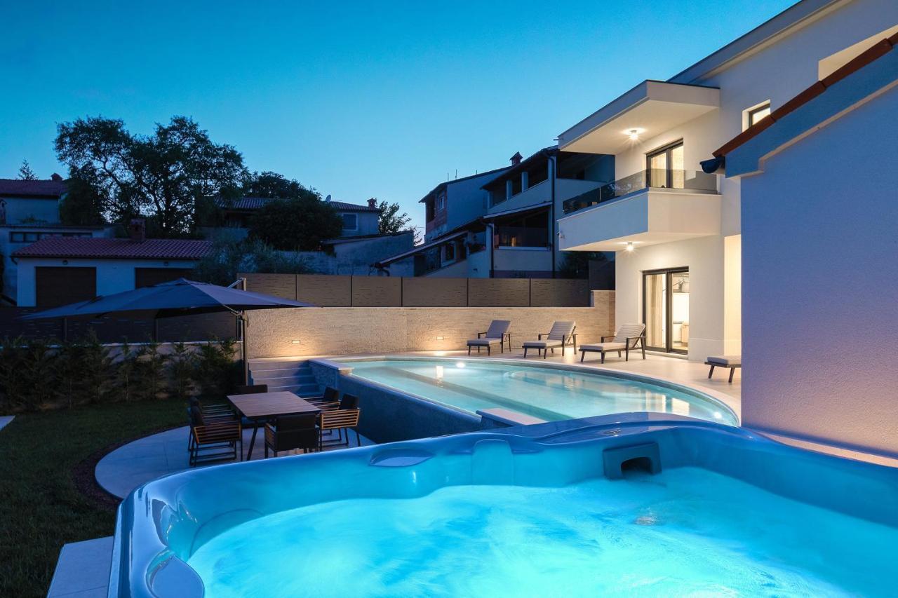 Villa Cascada Muntić Exterior foto